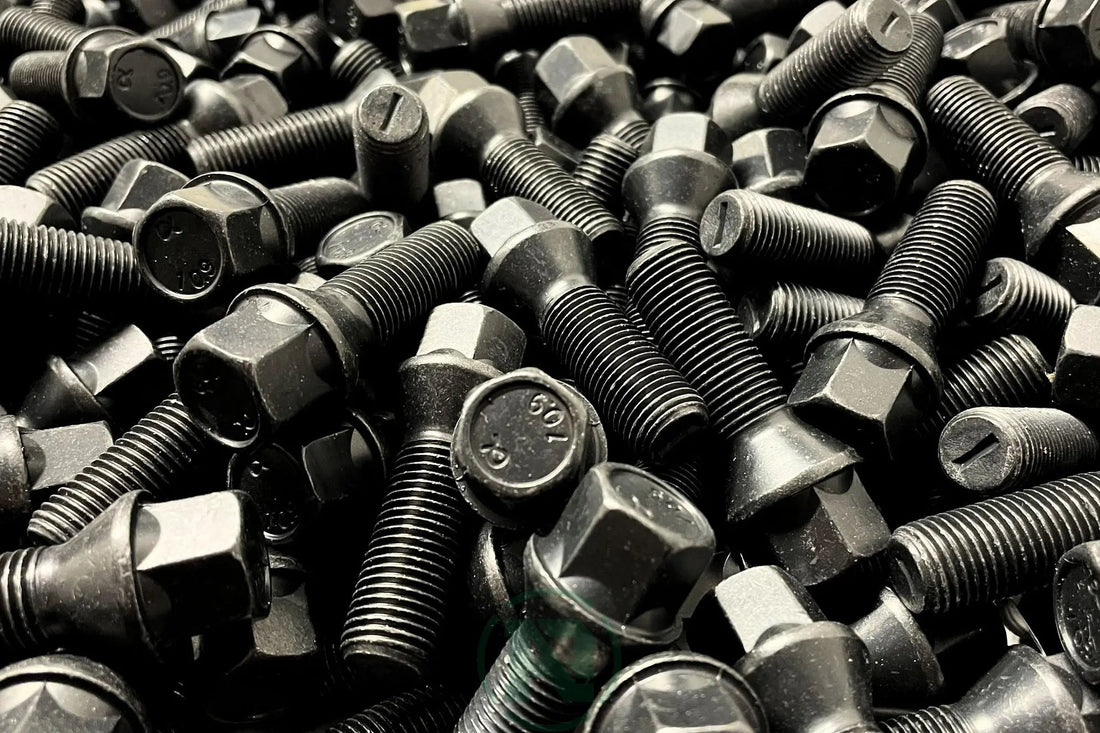 Wheel-Nuts-and-Wheel-Bolts-Small-Parts-Big-Impact-in-Off-roading Roadcruza Tyres